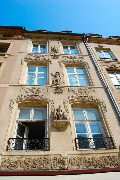 Maison des Adam : Façade sur rue, vue générale