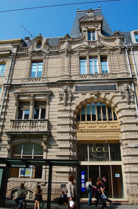 Immeuble du Crédit Lyonnais : Façade sur rue, vue générale