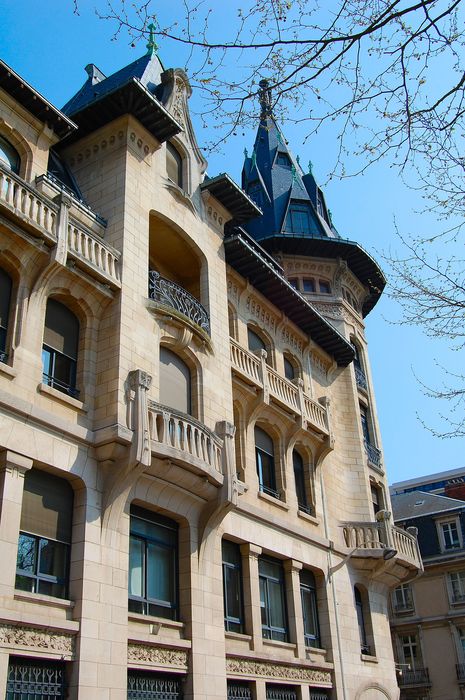 Ancienne banque Renauld : Façade sur rue, vue partielle