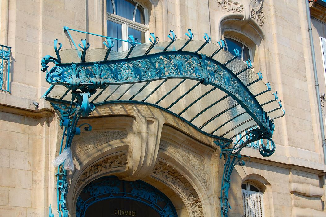 Immeuble de la Chambre de Commerce et d'Industrie de Meurthe-et-Moselle : Façade sur rue, détail de la marquise