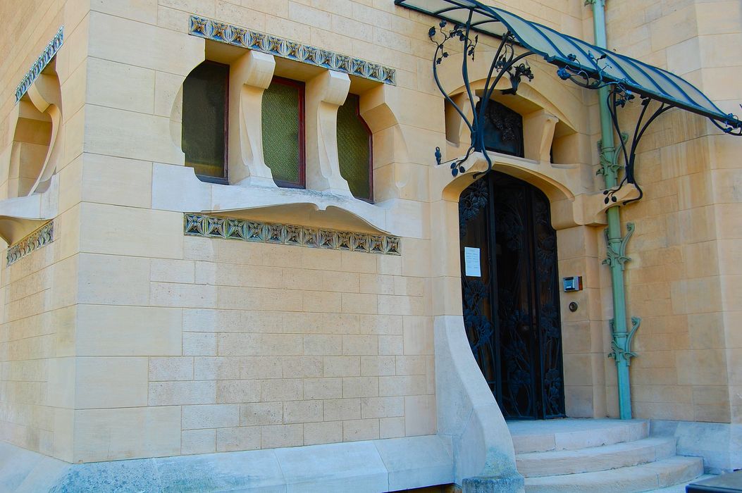 Villa Majorelle : Façade nord, détail de la porte d'accès