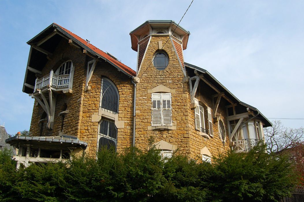 Maison dite Villa Marguerite : Façade sur rue, vue partielle