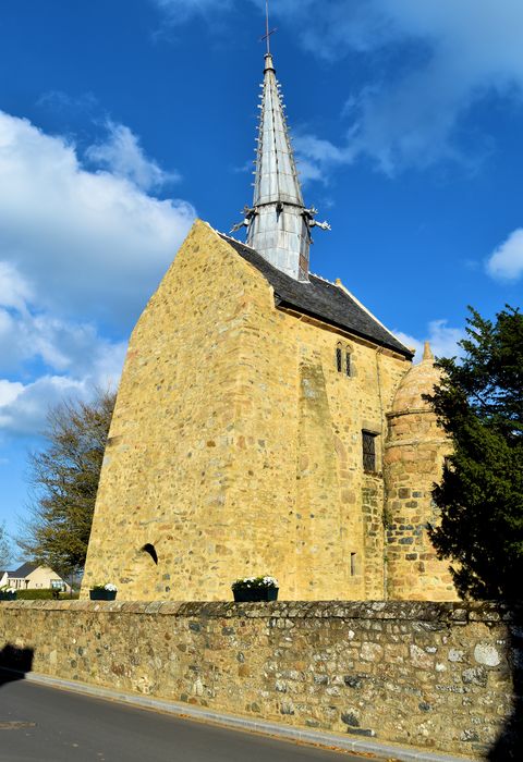 Chapelle Saint-Gonéry et cimetière : Façade sud et ouest, vue générale