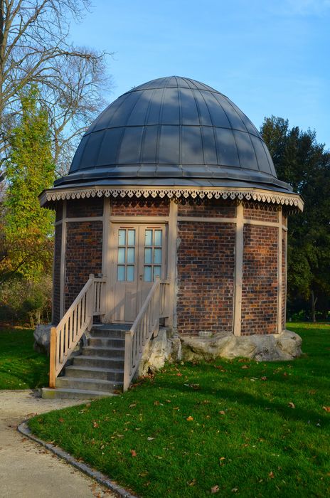 Parc Montsouris : Détail d'un pavillon