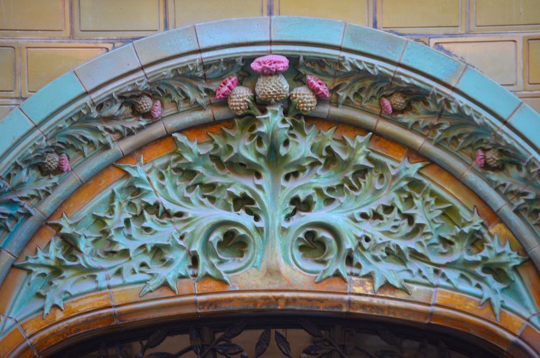 Immeuble Les Chardons : Façade sur rue, détail décoratif