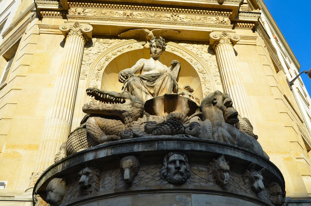 Fontaine Cuvier, vue partielle