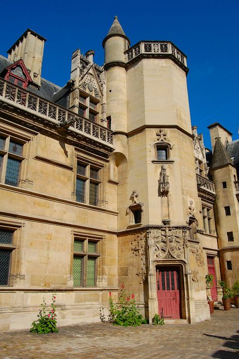 Ancien hôtel de Cluny et Palais des Thermes, actuellement Musée National du Moyen Âge