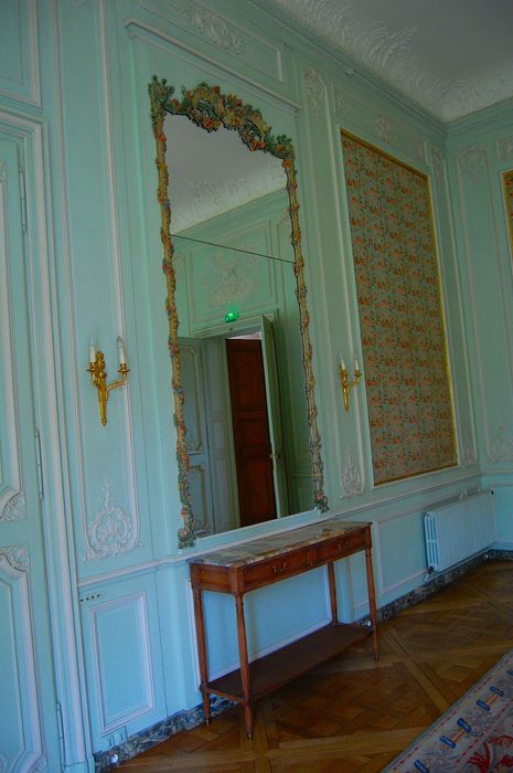 Hôtel de Gournay ou de Mortemart, dit aussi d'Aguesseau, d'Haussonville ou de Turigny : 1er étage, salon non localisé, vue partielle