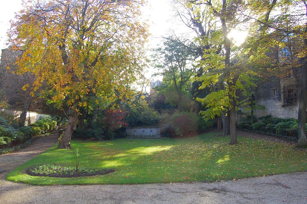 Hôtel Kinski ou Kunsky : Jardin, vue générale