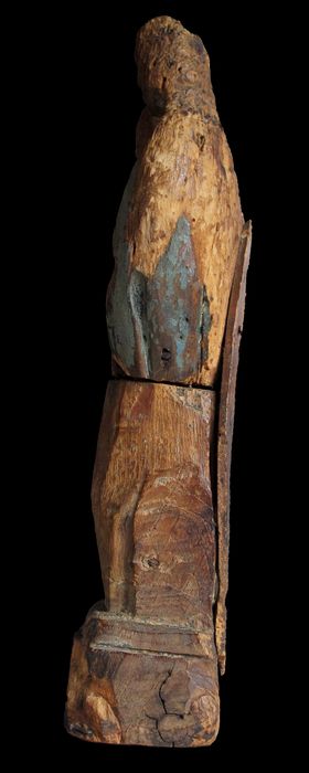 statue : Vierge noire, profil gauche, vue générale - © Ministère de la Culture (France), Association Talloires 2018, diffusion RMN-GP