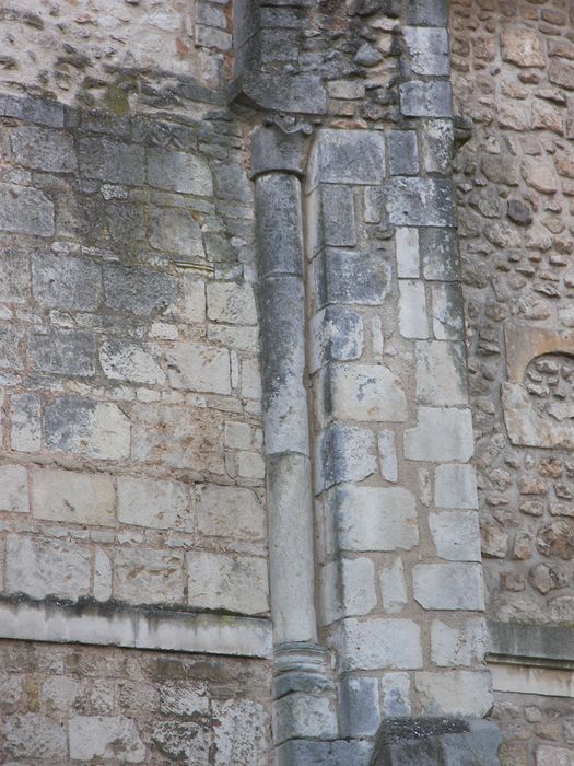 Eglise Saint-Jean de Montierneuf : Façade occidentale, détail