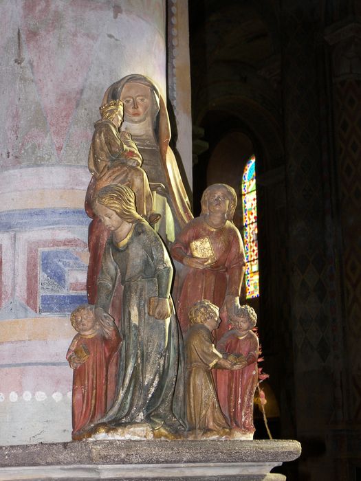 groupe sculpté : Sainte Anne, la Vierge et l'Enfant Jésus (Sainte Parenté) - © Ministère de la Culture (France), Médiathèque du patrimoine et de la photographie, diffusion RMN-GP