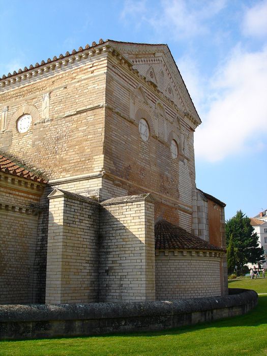 Baptistère Saint-Jean : Ensemble sud-ouest, vue partielle