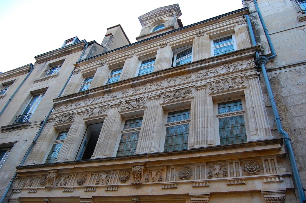 Hôtel Pélisson (ancien) : Façade sur rue, vue partielle