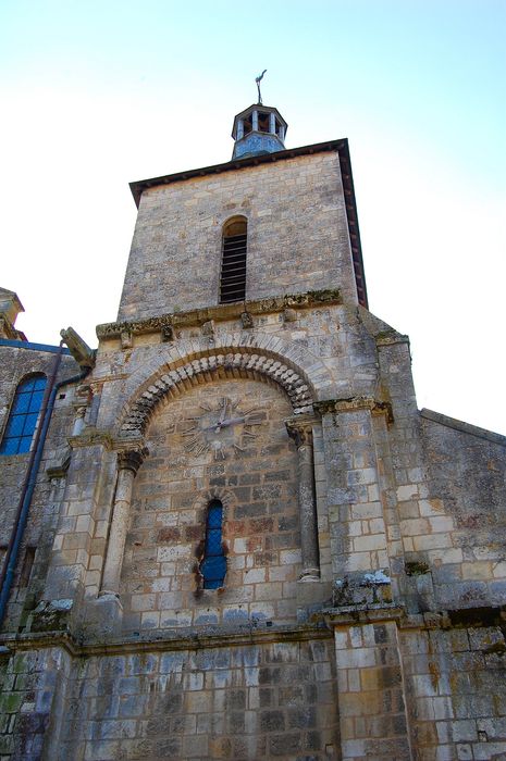 Eglise Saint-Hilaire : Tour nord, élévation nord, vue générale