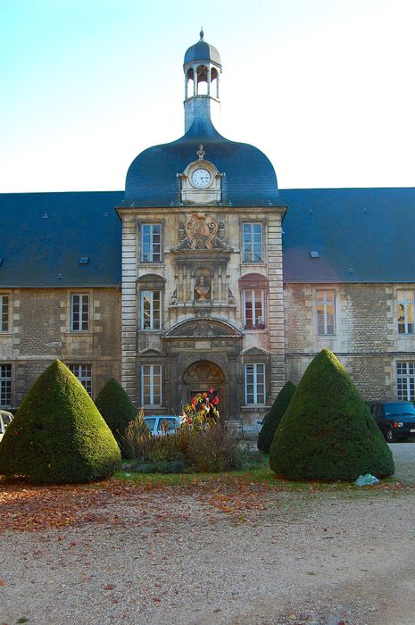 Collège de Poitiers (ancien) , actuellement lycée Henri IV : Pavillon Henri IV, vue générale