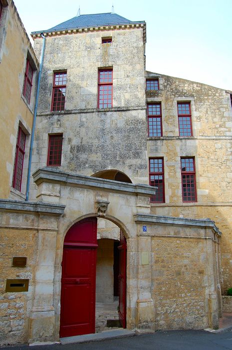 Hôtel des Evêques de Maillezais (ancien) : Façade sur rue, vue générale