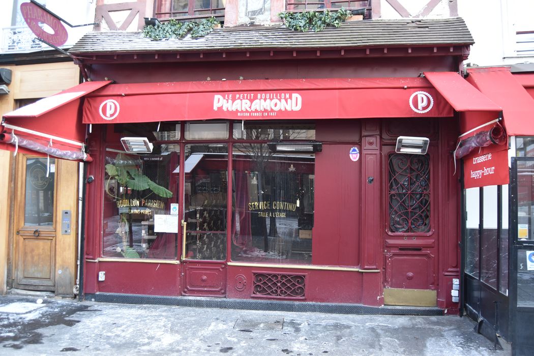 Restaurant Pharamond : Devanture du rez-de-chaussée, vue générale