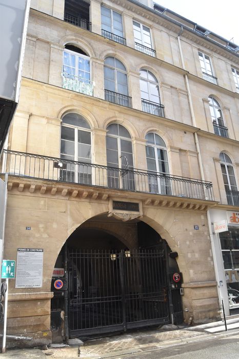 Immeuble dit Manège Duphot : Façade sur rue, vue générale