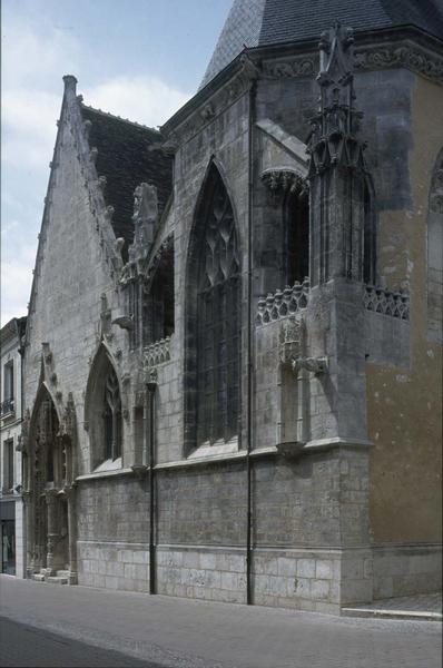 Chapelle Saint-Jacques : façade est en perspective