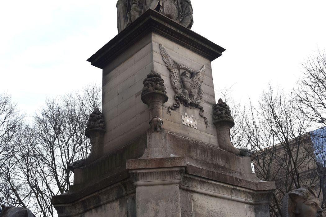 Fontaine du Palmier, vue partielle