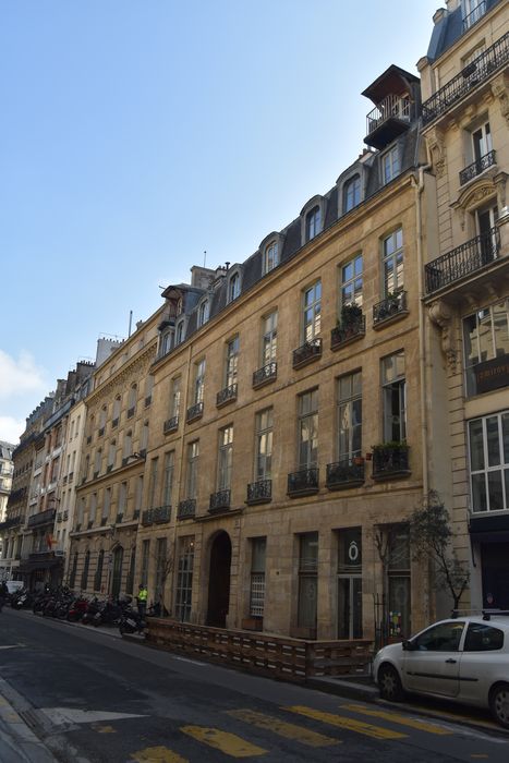 Ancien hôtel particulier (hôtel des Vins, puis hôtel Dupin) : Façade sur rue, vue générale