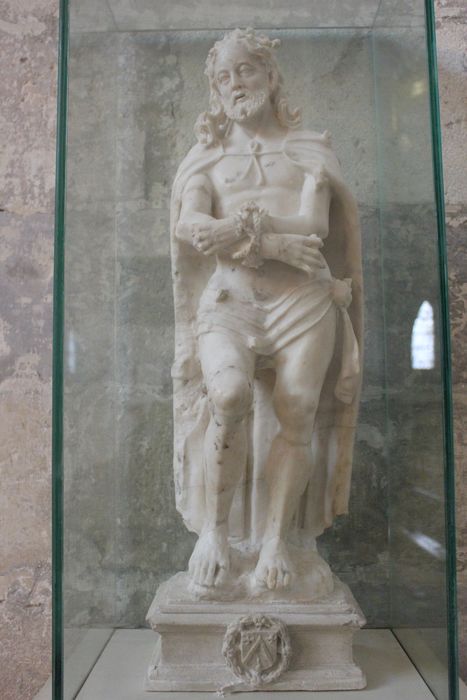 statue : Christ aux outrages