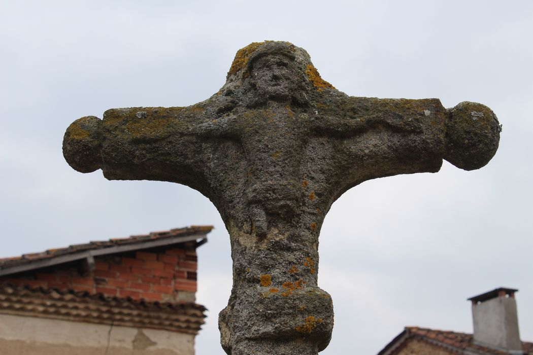 Croix de carrefour, détail