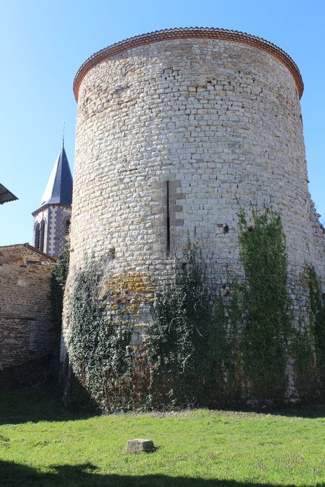 Donjon, vue générale