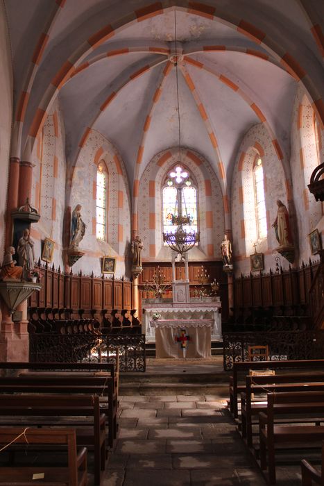 Eglise Saint-Symphorien : Choeur, vue générale