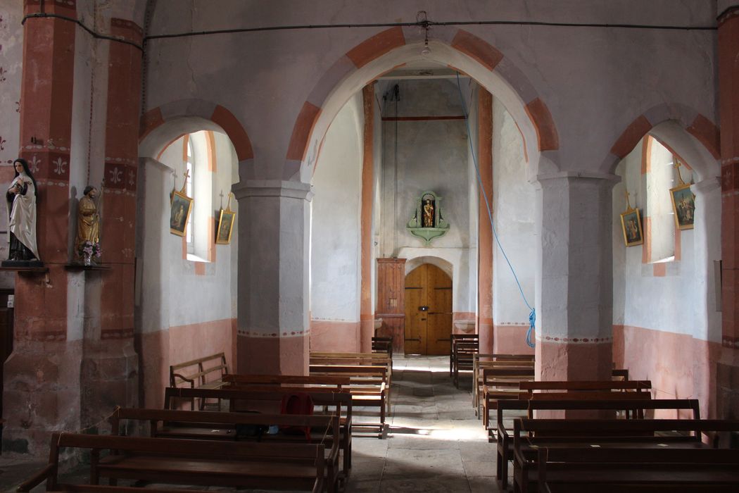 Eglise Saint-Symphorien : Nef, vue générale