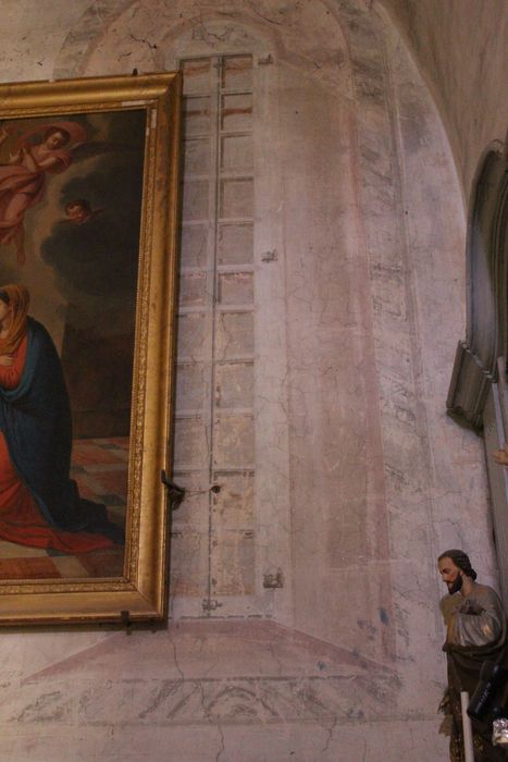 Eglise Saint- Julien : Choeur, peinture monumentale en trompe l'oeil, vue partielle