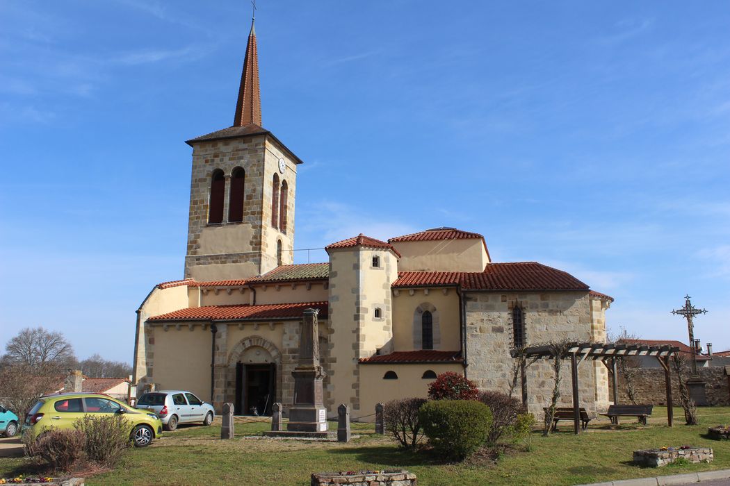 Eglise Saint-Pourçain : Façade latérale sud, vue générale