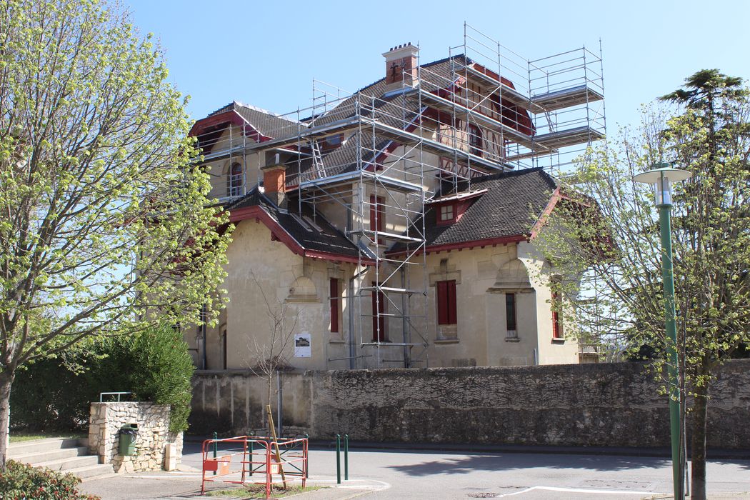 Villa Sestier : Façades nord et ouest, vue générale