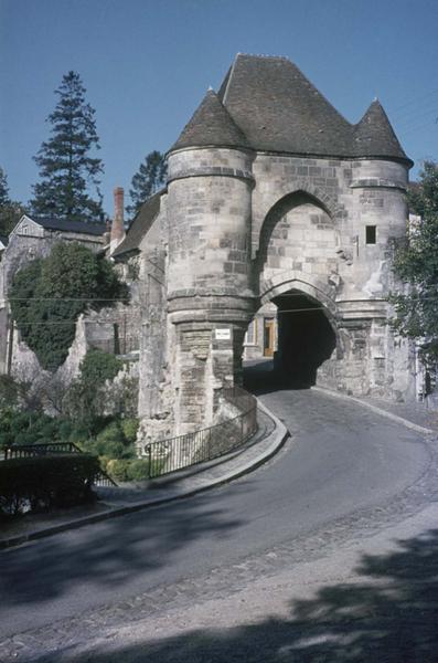 Porte de ville extra-muros