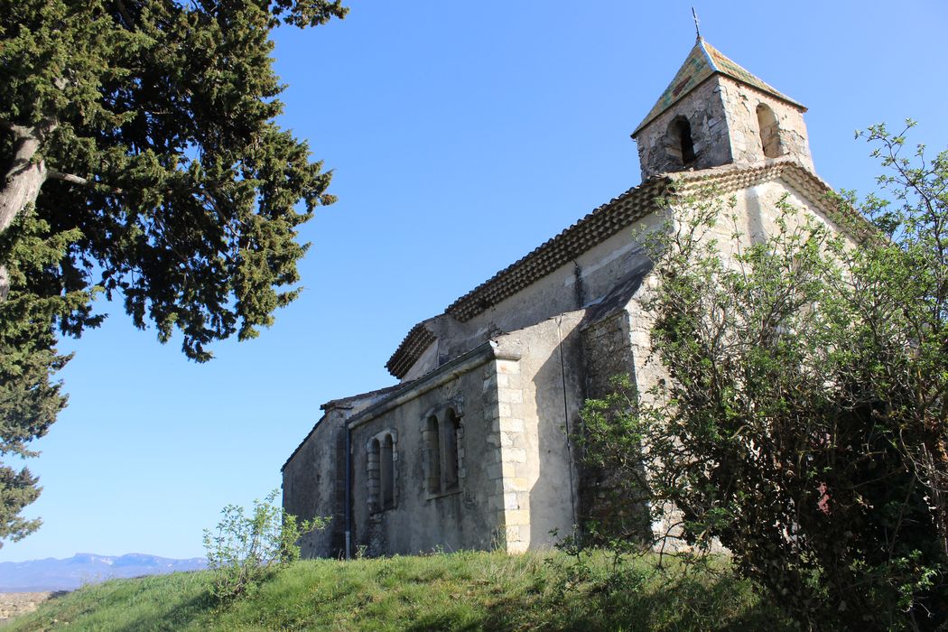 Chapelle Saint-Michel : Façade latérale nord, vue générale