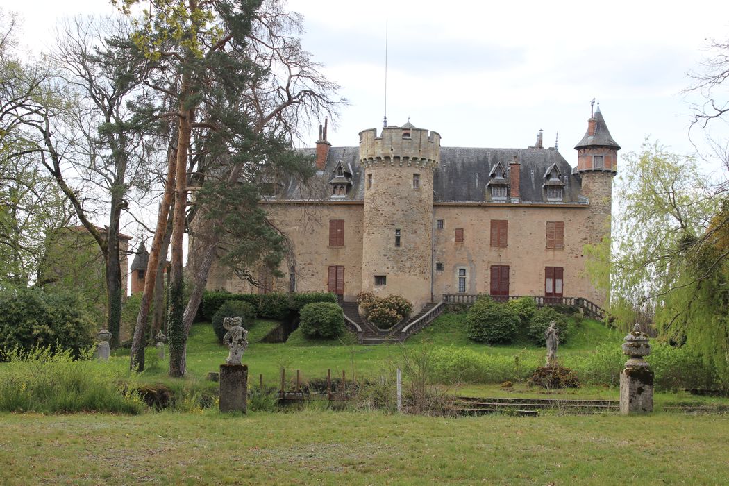 Château de La Garde : Façade nord, vue générale