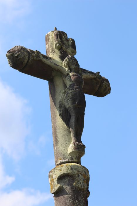 Croix de mission, vue partielle