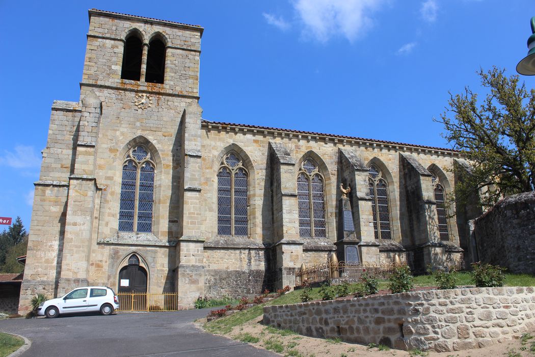 Eglise Saint-Loup : Façade latérale sud, vue générale