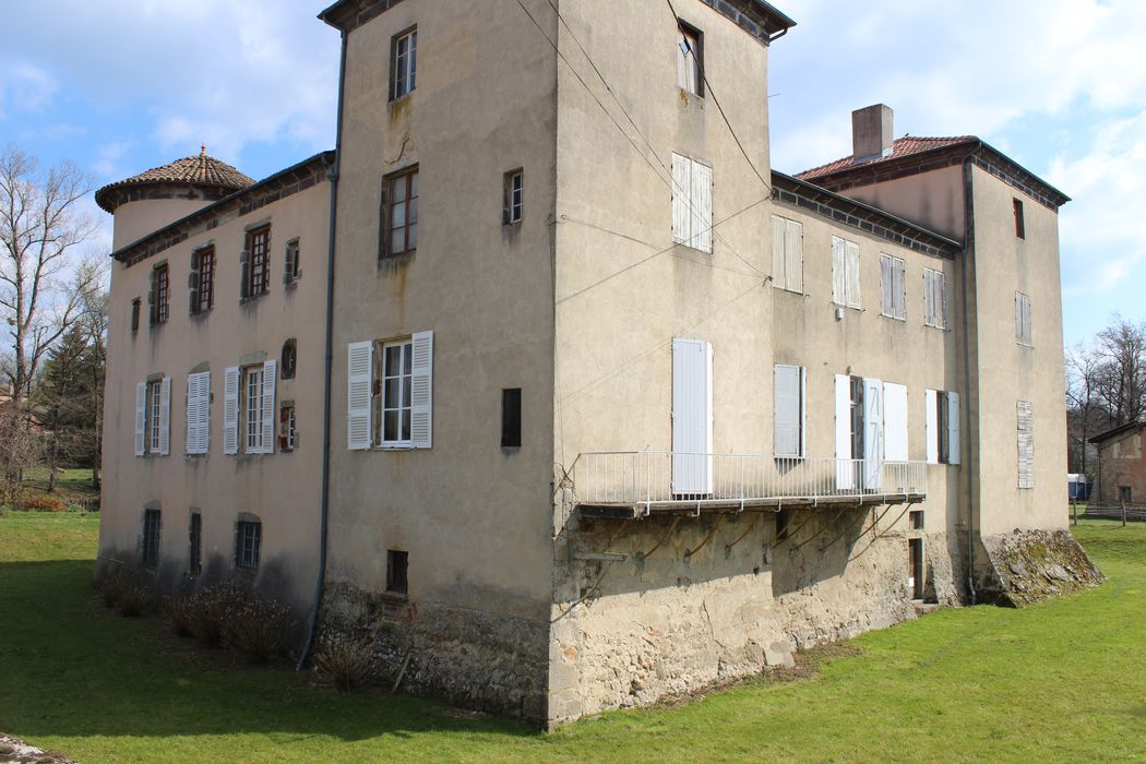 Château : Façades nord et ouest, vue générale