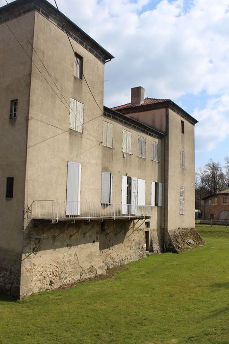 Château : Façade ouest, vue générale