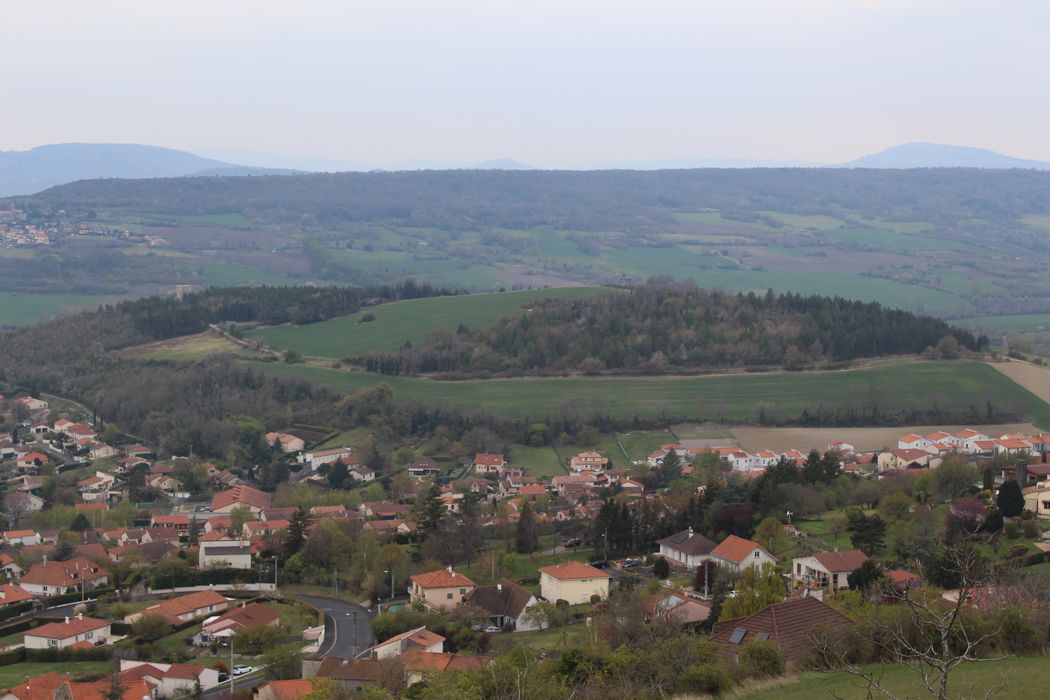 petit camp de César de la bataille de Gergovie : Vue générale du site dans son environnement