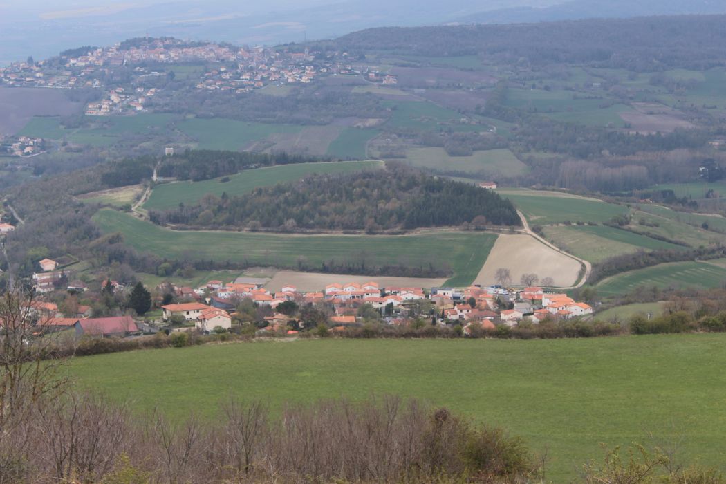 petit camp de César de la bataille de Gergovie : Vue générale du site dans son environnement