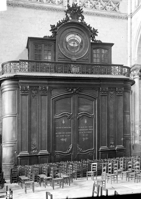 Horloge astronomique - © Ministère de la Culture (France), Médiathèque du patrimoine et de la photographie, tous droits réservés