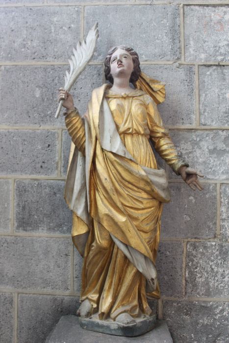 statue : Sainte Couronne