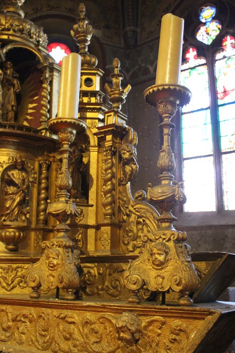 chandeliers du maître-autel