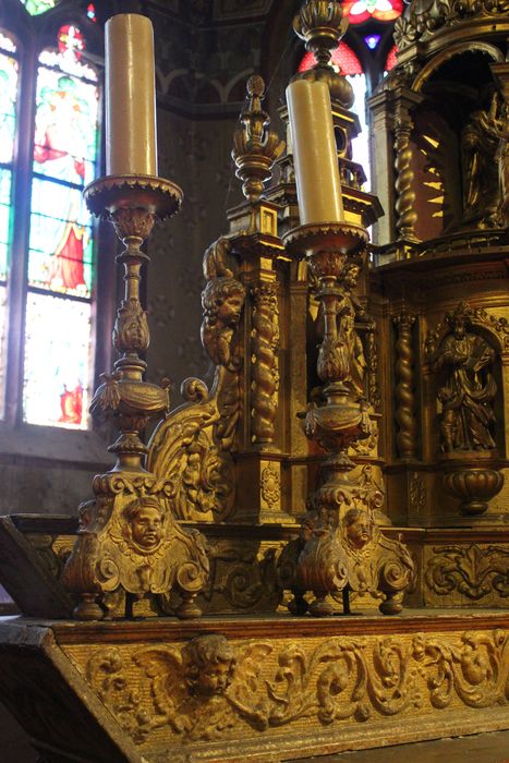 chandeliers du maître-autel