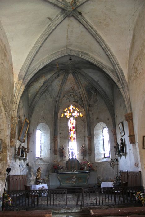 Eglise de Courtesserre : Choeur, vue générale