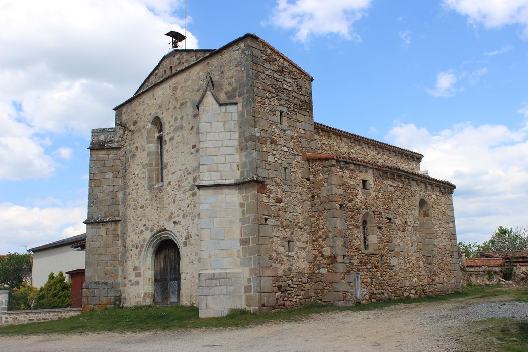 Eglise de Courtesserre : Ensemble sud-ouest, vue générale