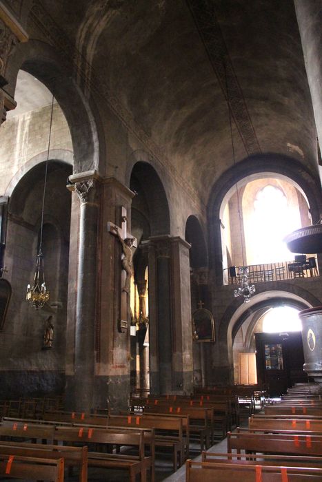 Eglise Saint-Martin : Nef, vue générale